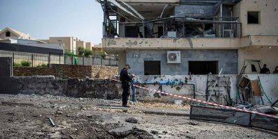 Гиль Элияг - Две противотанковые ракеты вызвали серьезное разрушение домов в Метуле - detaly.co.il - Ливан