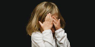 Подозрение: трехлетняя девочка стала жертвой сексуального насилия в семье - detaly.co.il - Израиль