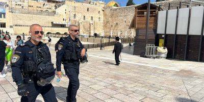Россиянин порезал двоих полицейских в Иерусалиме - detaly.co.il - Израиль - Россия - Иерусалим