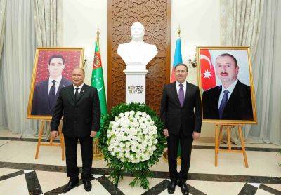 Ильхам Алиев - Гейдар Алиев - В Туркменистане состоялся официальный прием по случаю 28 мая – Дня Независимости (ФОТО) - trend.az - Азербайджан - Баку - Туркмения - Тбилиси - Президент