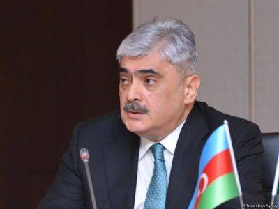 Самир Шарифов - Самир Шарифов о возможности повышения заложенной в бюджете цены на нефть - trend.az - Азербайджан - Тбилиси
