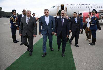 Гейдар Алиев - Фариз Рзаев - Роберт Фицо - Али Ахмедов - Премьер-министр Словакии прибыл с официальным визитом в Азербайджан - trend.az - Азербайджан - Словакия