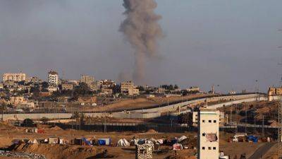 Израиль проводит в Рафахе "ограниченную операцию" - ru.euronews.com - Израиль - Египет - Рафаха - Хамас