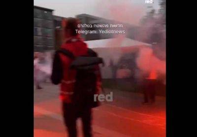 Фаны футбольного клуба Аякс атаковали сторонников ХАМАСа в Амстердаме - mignews.net - Амстердам - Amsterdam - Хамас