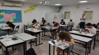 Обстрел севера Израиля: школьники сдавали экзамен под огнем - vesty.co.il - Израиль - Иерусалим - Хацор