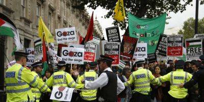 Пропалестинские активисты разгромили завод дочерней компании «Эльбит» в Великобритании (видео) - detaly.co.il - Израиль - Палестина - Лондон - Англия