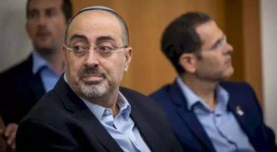 Яир Лапид - Беня Ганц - Депутат Ликуда сравнил протестующих с ХАМАС - mignews.net - Израиль - Гаага - Хамас