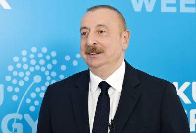 Ильхам Алиев - Президент Ильхам Алиев: Азербайджан привлекателен не только для инвестиций в ископаемое топливо, но и в возобновляемые источники энергии - trend.az - Азербайджан - Президент