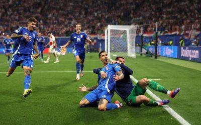 ЕВРО-2024: Сборная Италии вырвала ничью в матче с хорватами и вышла в плей‑офф - trend.az - Италия - Испания - Албания - Хорватия