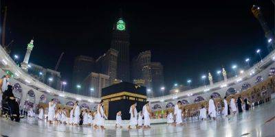 В Мекке от жары погибли сотни паломников, но Саудовская Аравия намерена увеличить масштаб религиозного туризма - detaly.co.il - Саудовская Аравия