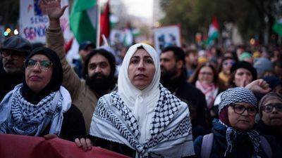 Считают октябрьскую резню полезной и не верят своим лидерам: новый опрос арабов Иудеи и Самарии - 9tv.co.il - Израиль - Палестина - Восточный Иерусалим - Хамас