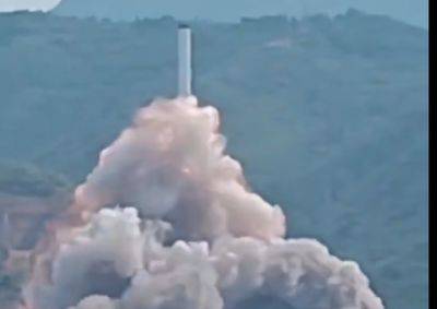 В Китае ракета-носитель взорвалась во время испытаний - mignews.net - Китай