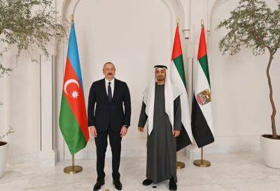 Ильхам Алиев - Президент Ильхам Алиев - Президент Ильхам Алиев позвонил Президенту ОАЭ - trend.az - Эмираты - Азербайджан - Президент