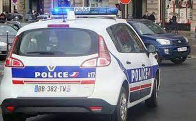 Жеральд Дарманен - Полицейским, работающим на Олимпийских играх, запретили жевать жвачку - mignews.net - Франция - Париж