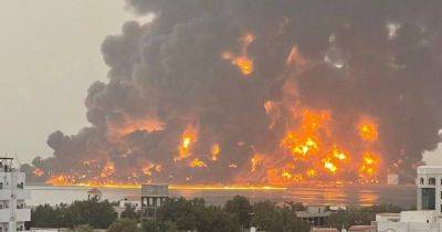 Исраэль Кац - Игаль Левин - Пылает весь порт: Израиль атаковал нефтехранилища в Йемене - focus.ua - Израиль - Тель-Авив - Иран - Сша - Украина - Йемен - Ходейда - Ходейда