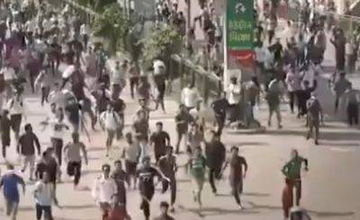 Хаос в Бангладеш: сотни полицейских ранены - mignews.net - Бангладеш