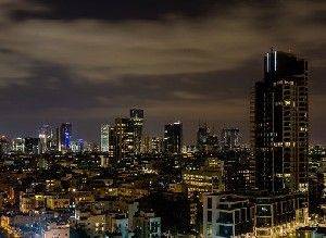 Тель-Авив подвергся атаке - isra.com - Тель-Авив - Иран - Йемен