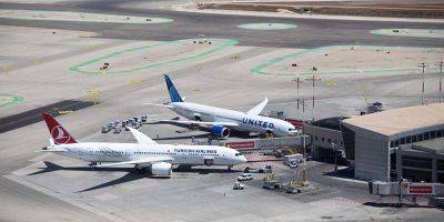 Рейс из Тель-Авива в Испанию отложили из-за поведения молодых израильтян - detaly.co.il - Тель-Авив - Испания