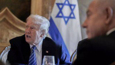 Джон Байден - Биньямин Нетаньяху - Дональд Трамп - Трамп назвал призыв Харрис прекратить огонь в секторе Газа "неуважительным" по отношению к Израилю - ru.euronews.com - Израиль - Сша - штат Флорида - Президент - Хамас
