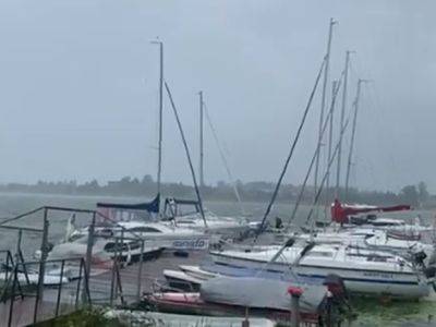Польшу накрыл ураган: есть погибшие, обесточены дома - mignews.net - Польша