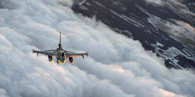 Джон Байден - Истребители F-16 прибыли в Украину, их ждали с начала войны - detaly.co.il - Россия - Сша - Украина - Голландия - Норвегия - Бельгия - Дания - Президент