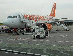 «easyJet» не спешит возвращаться в Израиль - isra.com - Израиль - Тель-Авив - Лондон - Англия - Амстердам - Берлин