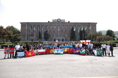Шахин Байрамов - Участники V летнего лагеря диаспорcкой молодежи побывали в Карабахском университете - trend.az - Азербайджан - Ханкенди