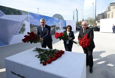 Али Асадов - Самир Нуриев - Официальные государственные лица посетили строящийся в Баку Парк Победы - trend.az - Армения - Азербайджан - Президент