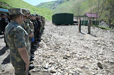 Закир Гасанов - Хикмет Мирзоев - Руководство минобороны Азербайджана проверило боевую подготовку подразделений - trend.az - Азербайджан