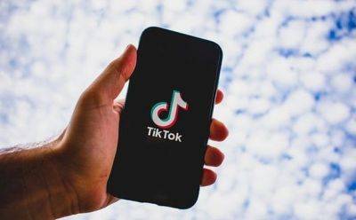 Дональд Трамп - TikTok возобновил работу в США после 14 часов блокировки - mignews.net - Сша