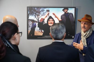 Реза Дегати - В Бакинском доме фотографии открылась выставка французского мастера "Ходжалы - раненые души" (ФОТО) - trend.az - Азербайджан